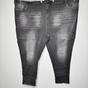 Universal Standard NWT Logan High Rise Gray Distressed Skinny Jeans 40 7X